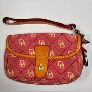 Dooney & Bourke Canvas Leather Wristlet/Wallet/Clutch Pink! Made in USA! HTF
